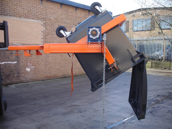 Forklift Fork Mounted Wheelie Bin Tipper